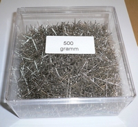 Steel pins 30mm x 0,65mm (500 gram) plastic box